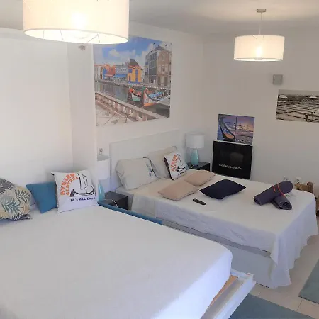 - It's There - 2 Quarto em Acomodações Particulares Aveiro