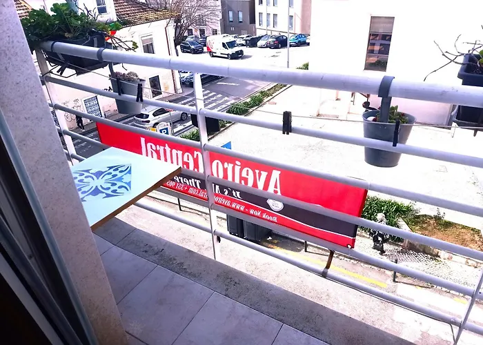 - It's There - 2 * Aveiro